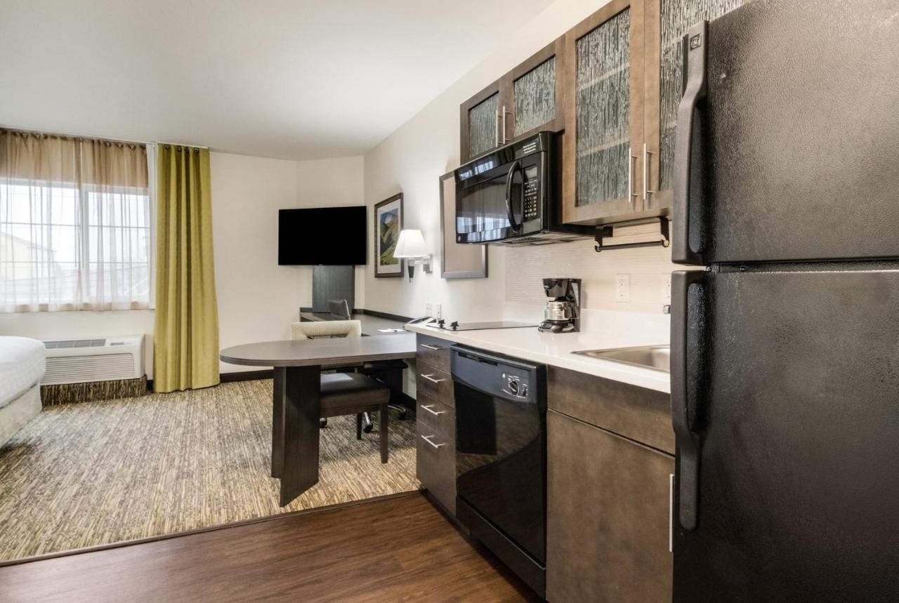 Candlewood Suites Portland Airport By Ihg Exterior foto