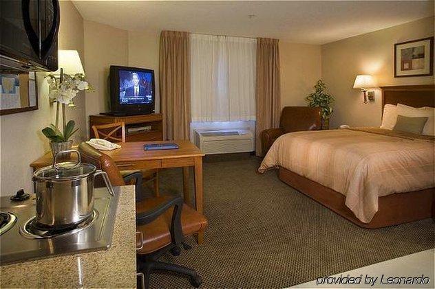 Candlewood Suites Portland Airport By Ihg Habitación foto